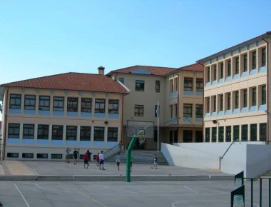 «Σχολικά γεύματα» σε 954 Δημοτικά Σχολεία για το σχολικό έτος 2018-19
